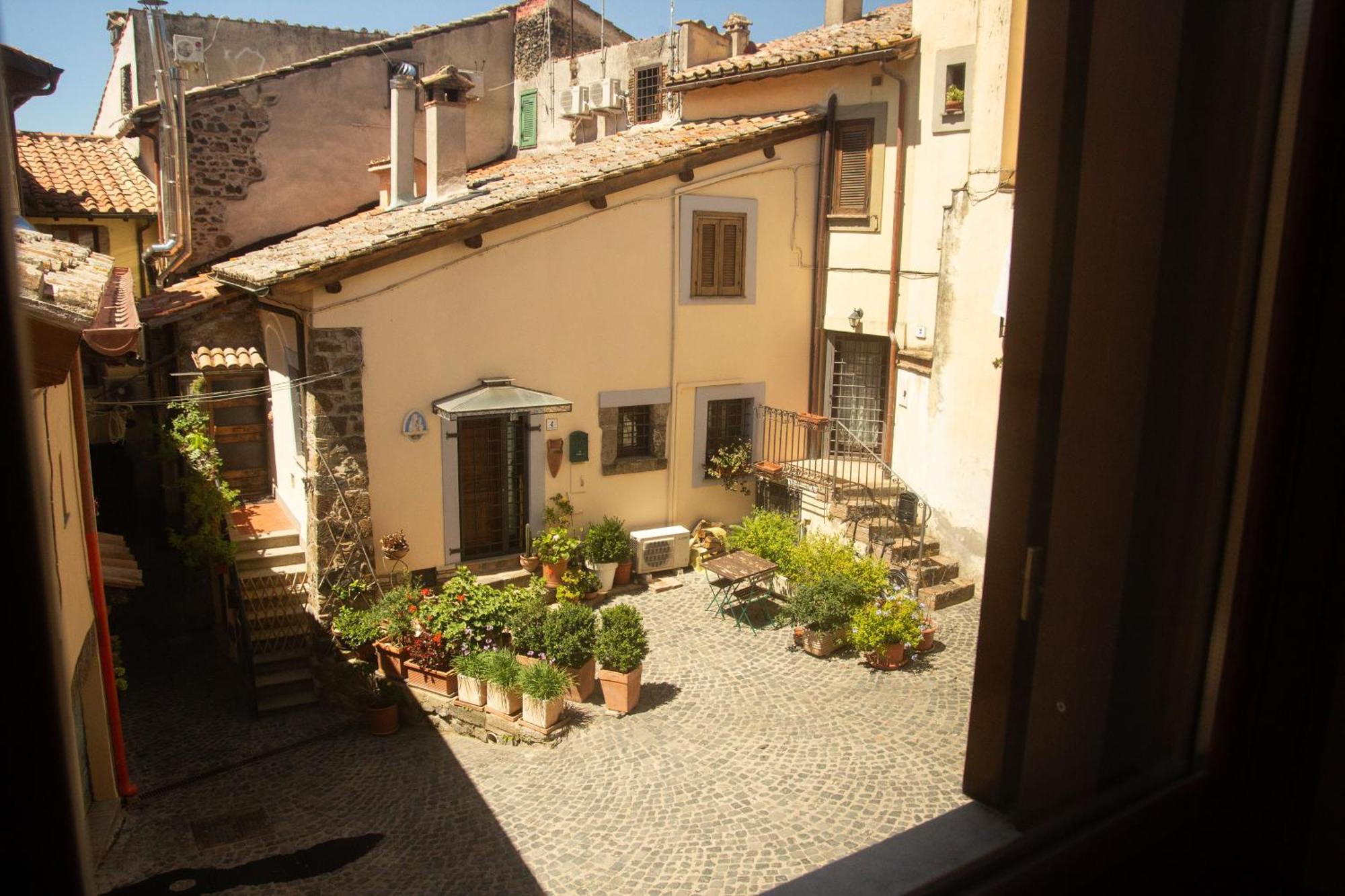 Finestra Sul Borgo Apartman Trevignano Romano Kültér fotó