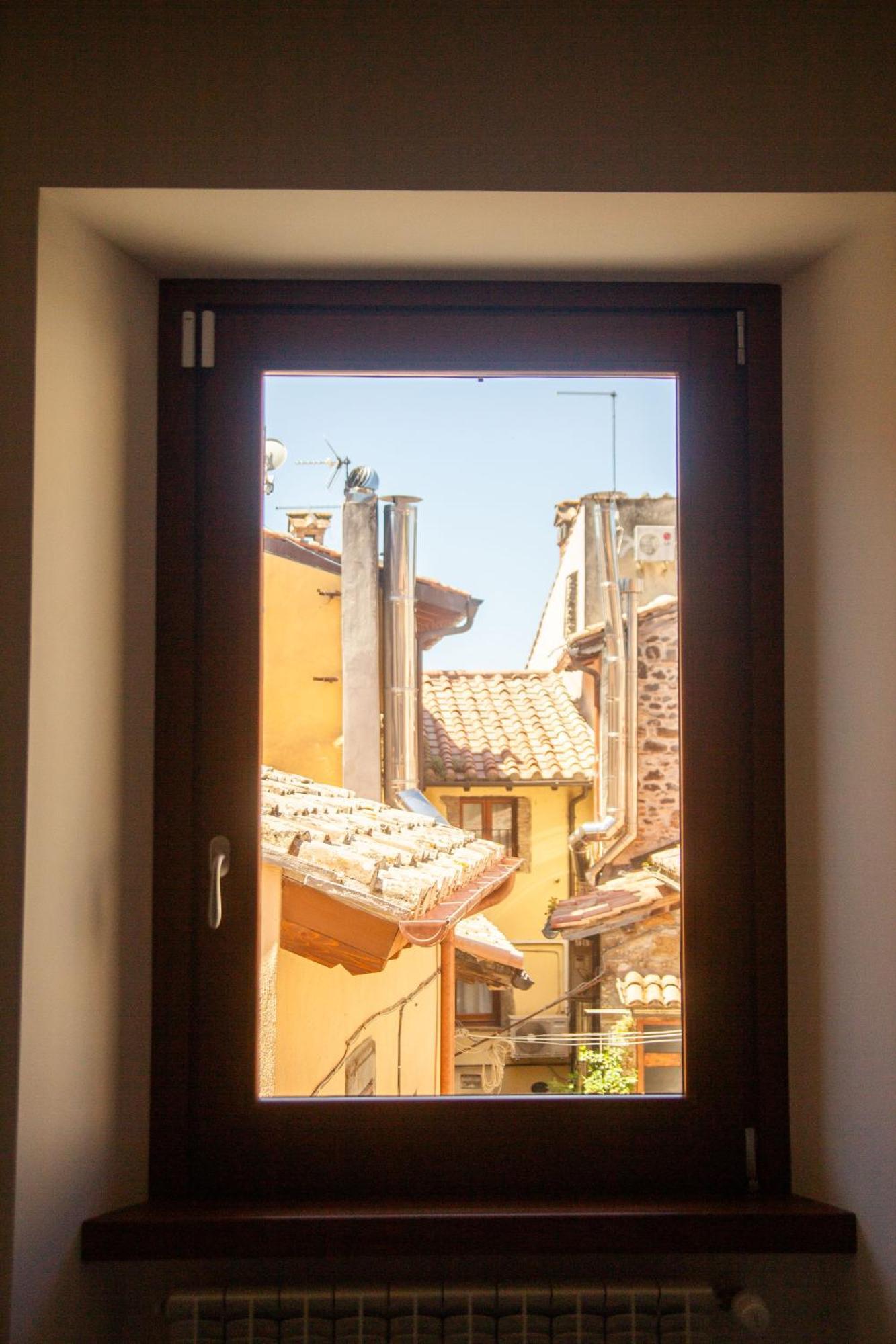 Finestra Sul Borgo Apartman Trevignano Romano Kültér fotó
